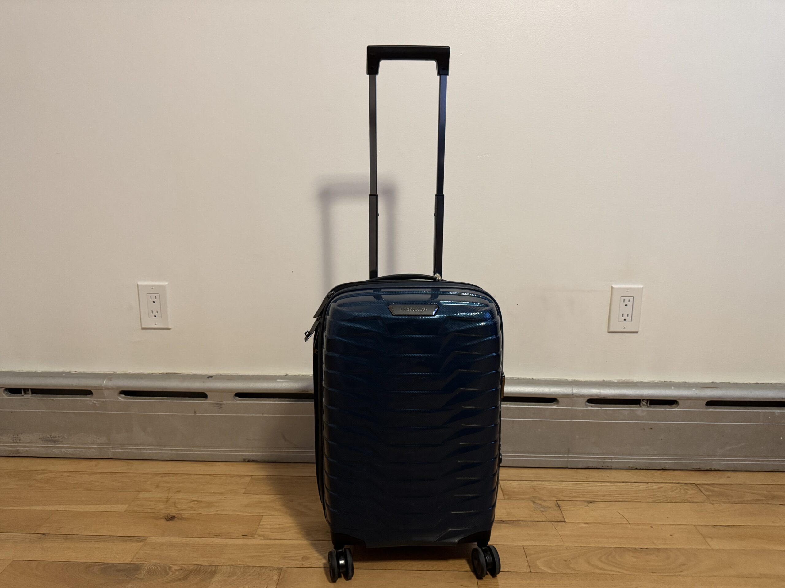 Samsonite Proxis Carry-On