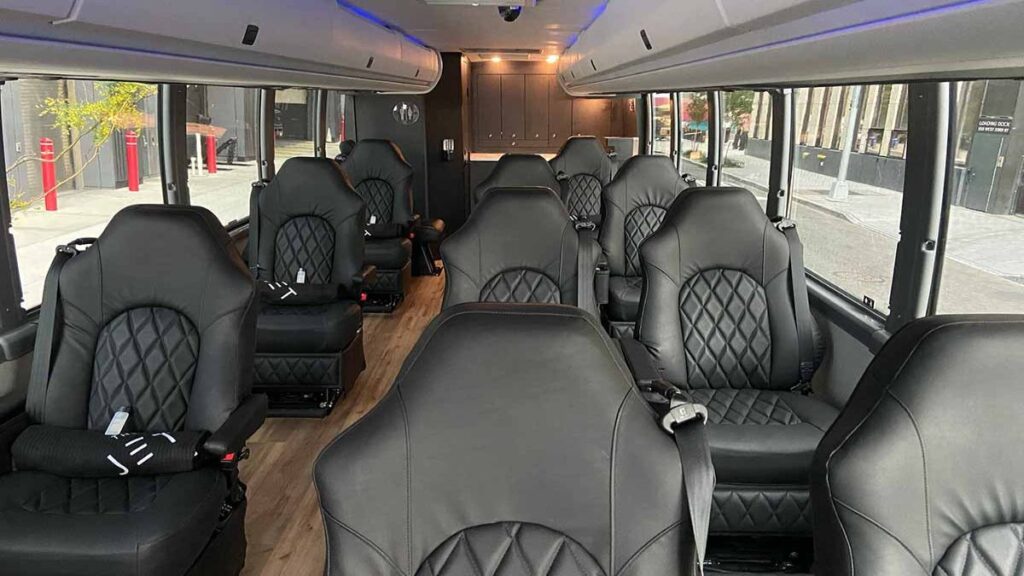 The Jet Luxury Bus
