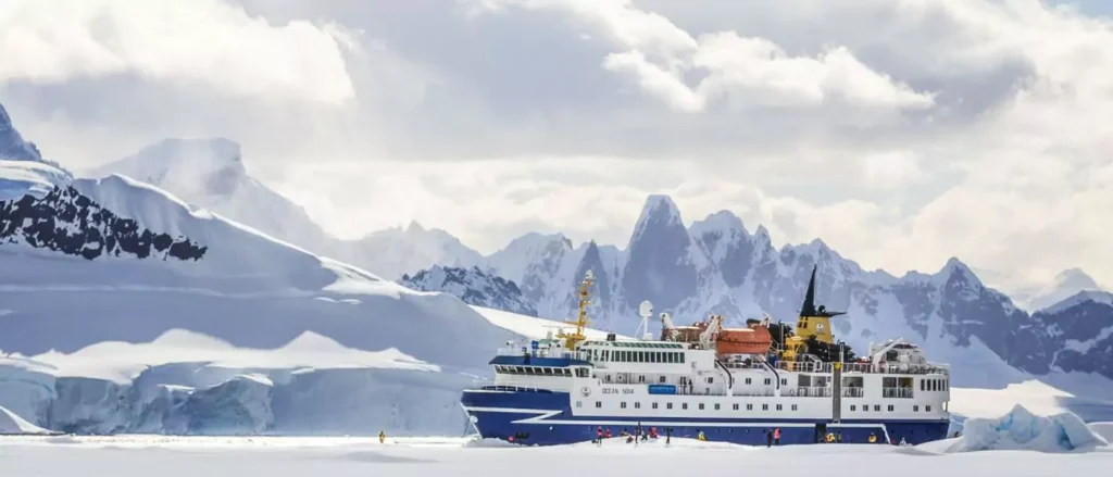 Antarctica 21 Luxury Cruise Ship