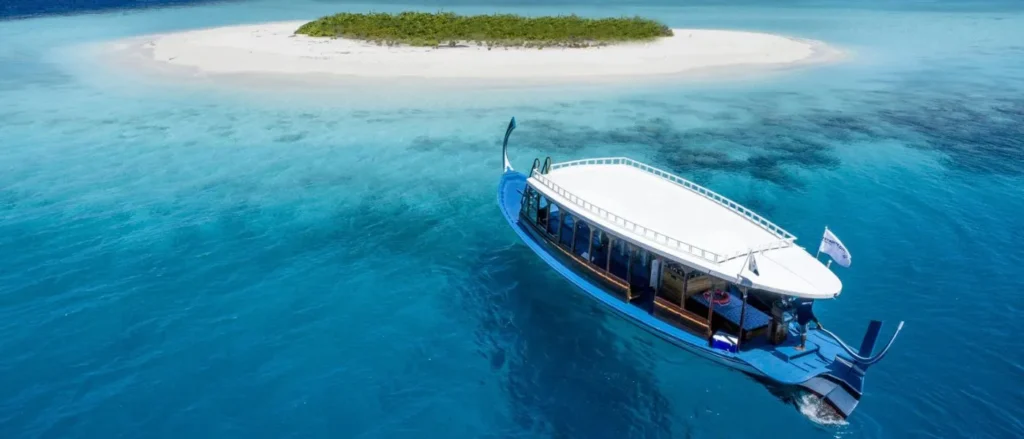 Mercure Maldives Koodoo Boat