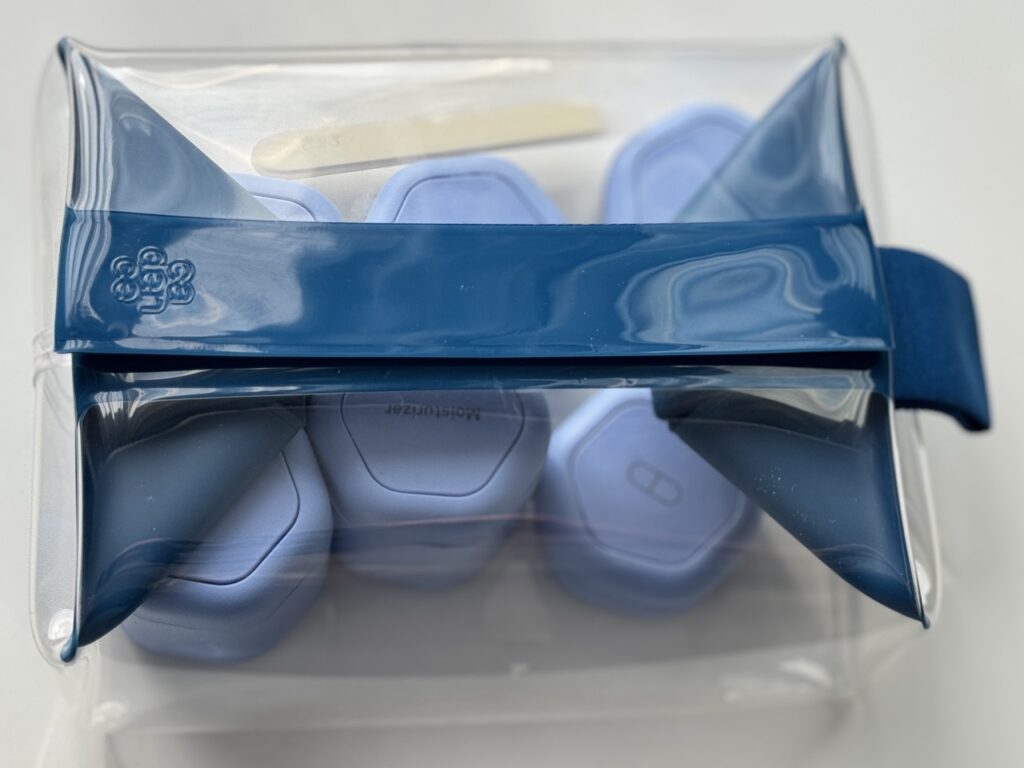 Cadence Capsules Parcel