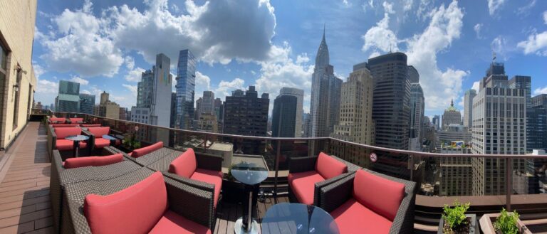 Rooftop lounge at Club Wyndham Midtown 45