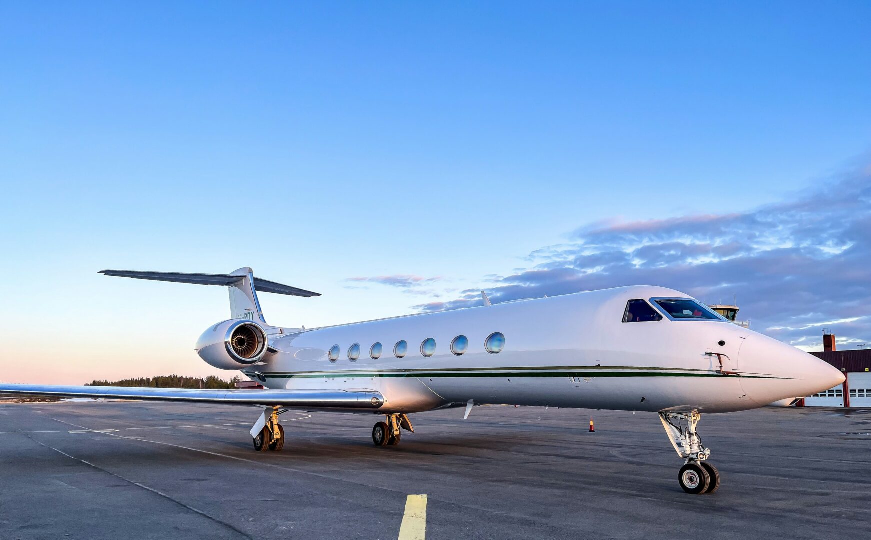 The Best Private Jet Charter Memberships and Jet Card Programs