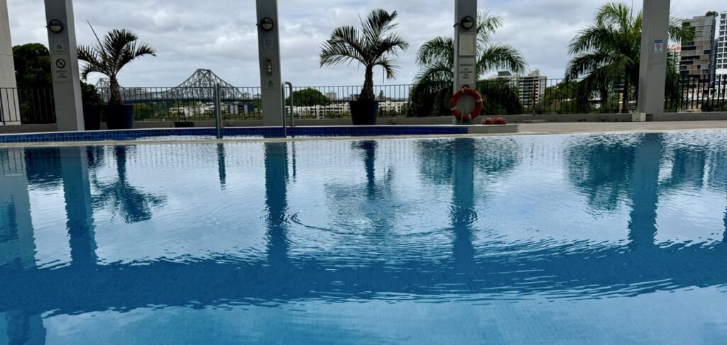 Stamford Plaza Brisbane Pool