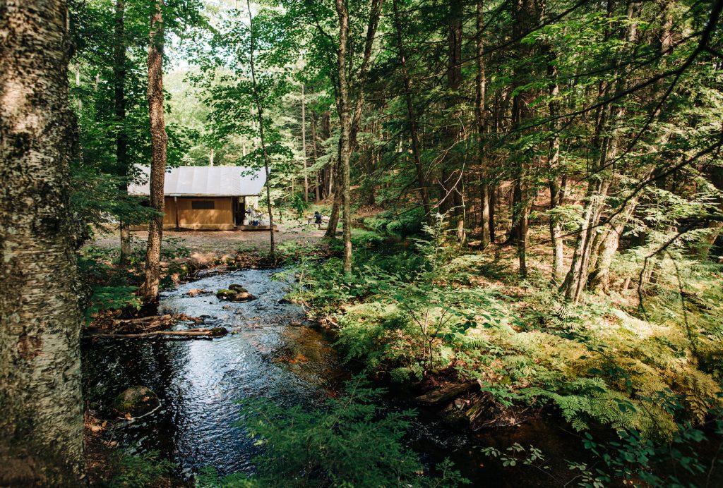 Luxury glamping tent Huttopia White Mountains NH