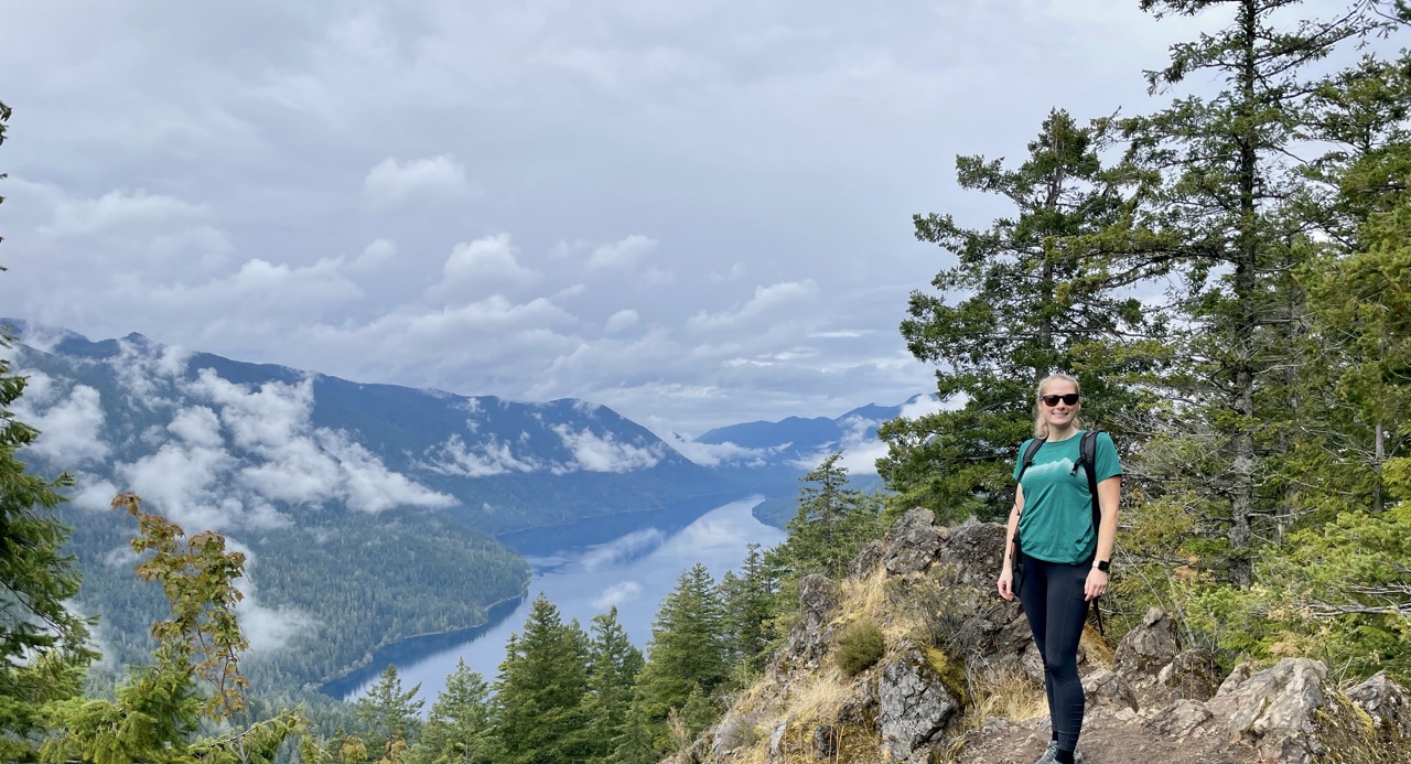 What to Pack for a Hiking Trip (Tried and Tested)